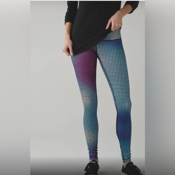 Lululemon Wunder train Rare Multicolor Blue 8 Cosmic Dot Workout Hiking Legging - Picture 1 of 10